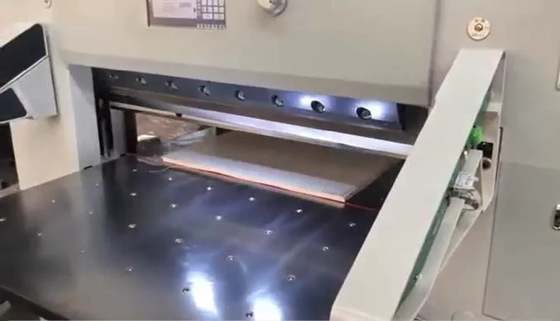 ECOO 1316 Digital Cutter dla różnych płyt falistych