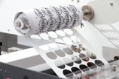 System EcooGraphix VD320 Digital Label Die Cutter High Speed Wielofunkcyjna wykończenie