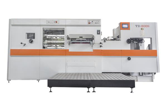 Automatyczna maszyna do wytłaczania folii i cięcia 800X580MM 7000s/h