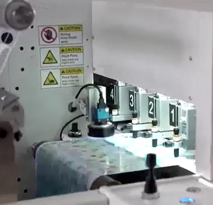 Automatyczny All-In-One Digital Label Finisher Label Die Cutter z laminowaniem, cięciem i wycinaniem