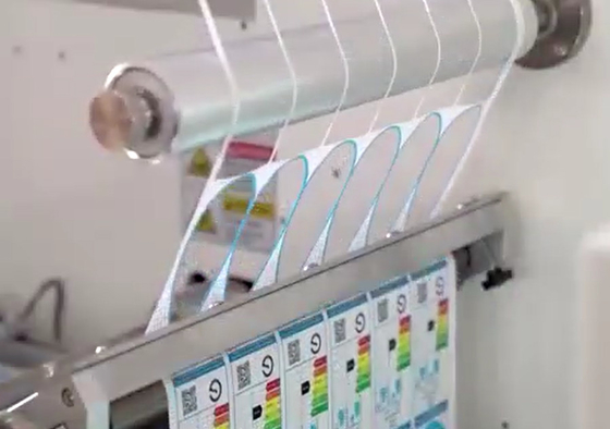 Dwie stacje All-in-One Digital Label Finisher Die Cutting Machine