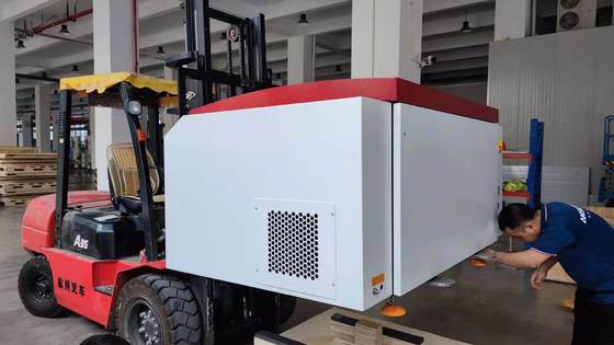 Termalna maszyna do płyt CTP z maksymalnym rozmiarem płyty 1163x940mm 3 lata gwarancji i długości fali laserowej 830nm