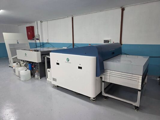 35 płytek na godzinę Maszyna CTP termiczna z rozdzielczością 2400 dpi i automatycznym ładownikiem do druku wstępnego