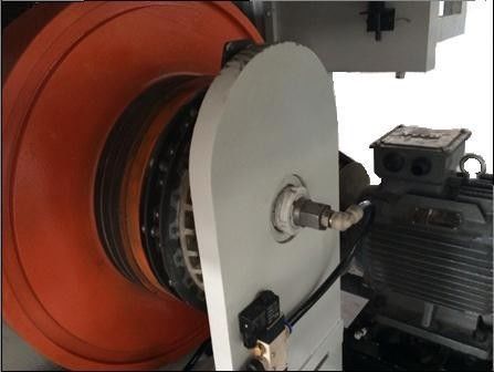 1080BQ Automatyczna maszyna do cięcia na maty z odcinaniem odpadów do ozdoby kart