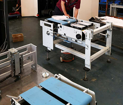 125S Siodło Szywanie Kompensacyjny Stacker 15000 cykli / H 660mm